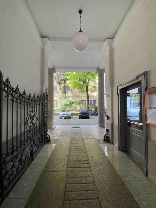 Bilocale - Zona Isola Apartamento Milán